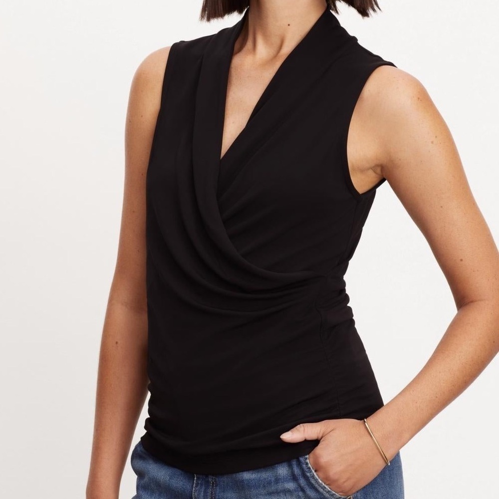 NWT velvet by Graham & Spencer woman’s medium V-neck wrap Black Sleeveless Top - Picture 3 of 10